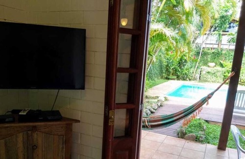 Barra do Sahy House | House 4 Suites Barra do Sahy with Pool (WiFi Fiber 450 Mb + SKY HDTV)