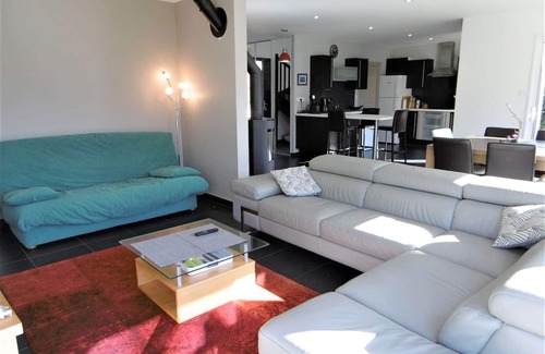 Saint-Jacques House | House 5 rooms 8 people with enclosed garden near the sea