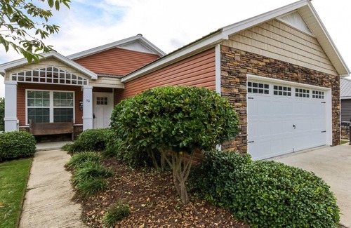 Leesburg House | House# 50 Home Away Home (No pets)