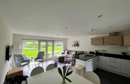 Talland Cottage | House 8 - sleeps 8 guests in 4 bedrooms