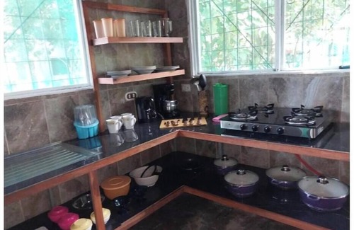 Puerto Jimenez Cottage | House a few steps from the sea