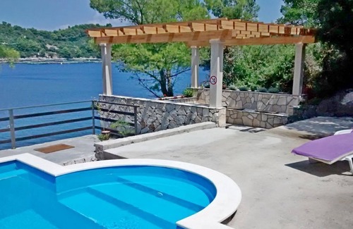 Sobra House | House Ana (53261-K1) - Sobra - island Mljet