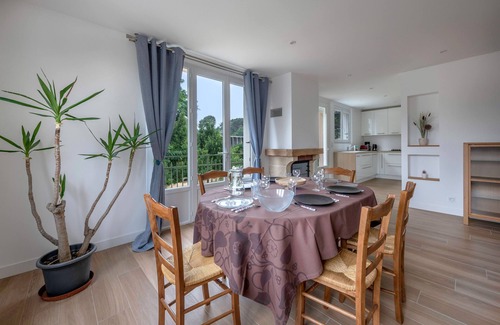 Saint-Brevin-les-Pins Ski Chalet | House and garden, 600 m from the sea, in St Brevin