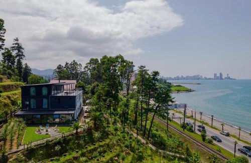 Khelvachauri Hotel | House at the Sea