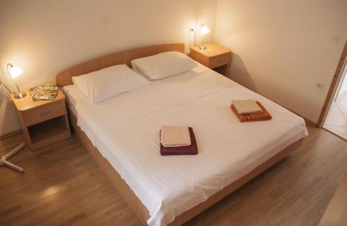 Lumbarda Apartment | House Baglija