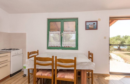 Kraj House | House Bellatrix (14591-K1) - Tkon - island Pasman