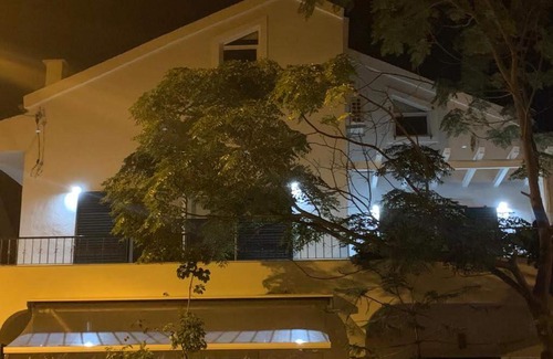Charneca de Caparica e Sobreda House | House BLZ