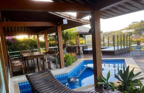 Albatroz House | House