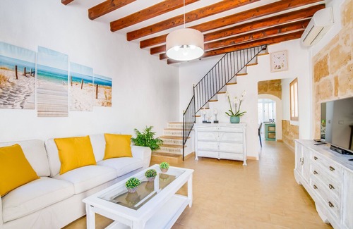 Old Town Alcudia Ski Chalet | House Ca na Serrieta in the village of Alcudia