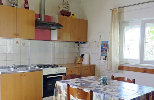 Zirje House | House Captain House (57561-K1) - Zirje - island Zirje