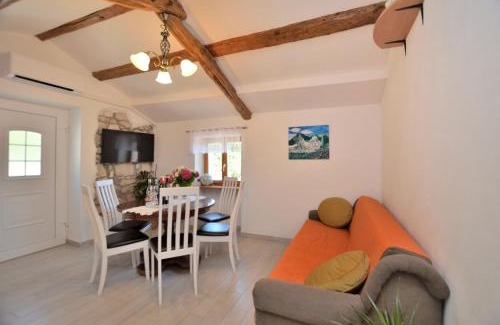 Kozljak Apartment | House Carlo