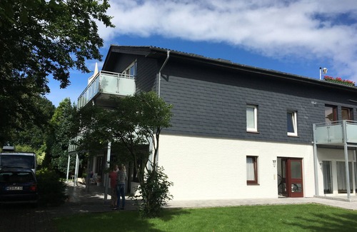 Warwerort Apartment | House dike runner apartment plover No. 2
