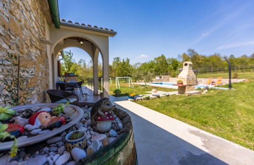 Krsan House | House Dorino (71452-K1) - Lanišće Kršan
