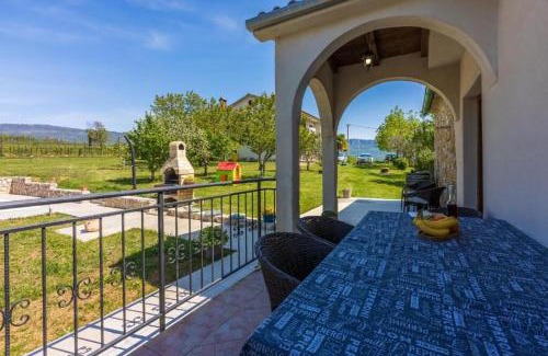 Krsan House | House Dorino