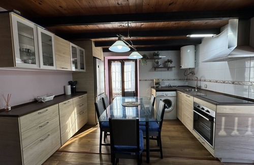Llanes Apartment | House