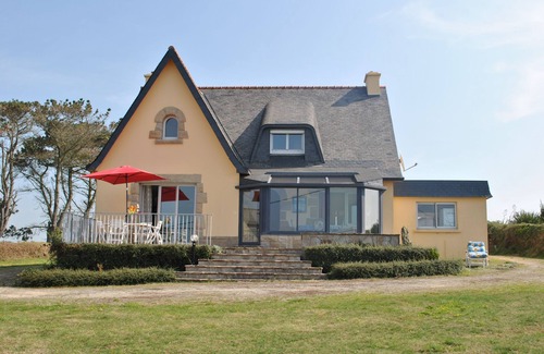 Ploumoguer House | HOUSE EXCEPTIONAL SEA VIEW 200 m from the beach