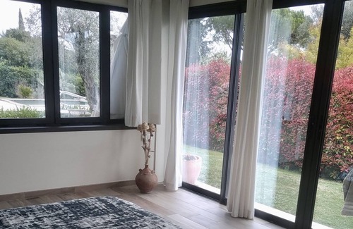 Vence House | house facing SOUTH between sea and mountains 5 minutes from the city center