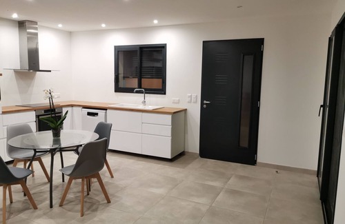 Cuges-les-Pins House | House for 4 people fully equipped 20 min sea