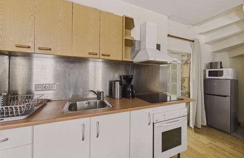 Sarlat-la-Caneda Ski Chalet | House for 4 with terrace in the city center
