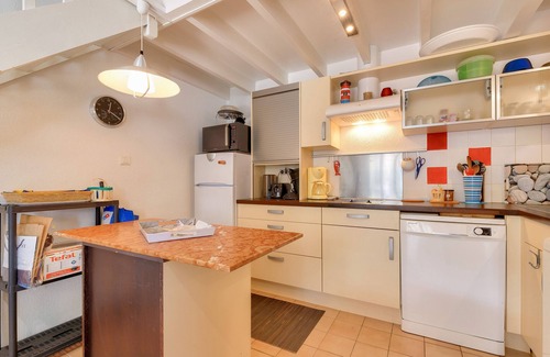 Les Sables d'Olonne Ski Chalet | House for 6 near beach, lake and zoo