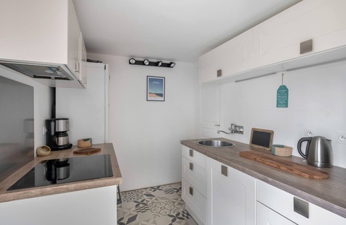 Le Pouliguen Ski Chalet | House for 6 - quiet area