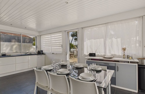 Bretignolles-sur-Mer Ski Chalet | House for 8 - Terrace - Barbecue - 500 m beach