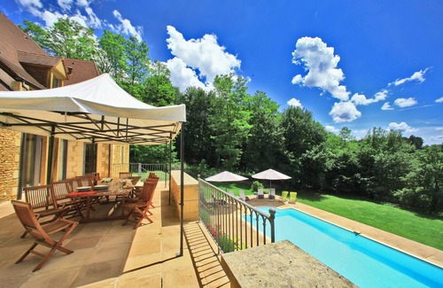 La Chapelle-Aubareil House | House for 12 people with private heated pool near Sarlat