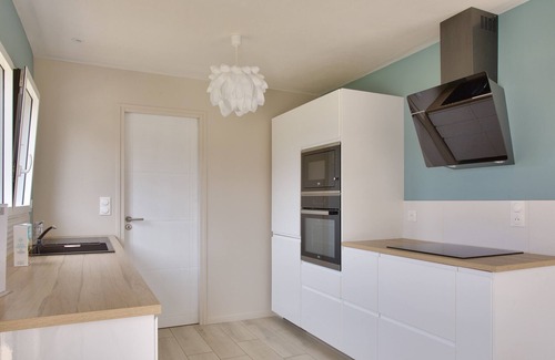 Plobannalec-Lesconil Ski Chalet | House for 8 with garden 1km from the beach