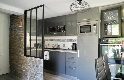 Saint-Hilaire-de-Riez Ski Chalet | House for 5, close to the beach, shared pool