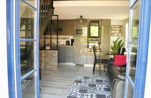 Saint-Hilaire-de-Riez Ski Chalet | House for 5, close to the beach, shared pool