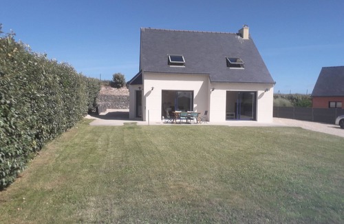 Kerlouan House | House for rent 150m from the sea