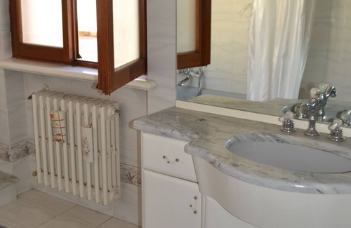 Ex Campo d'Aviazione Villa | House, garden, beach, sea, family-friendly, city, nightlife, shopping, relax
