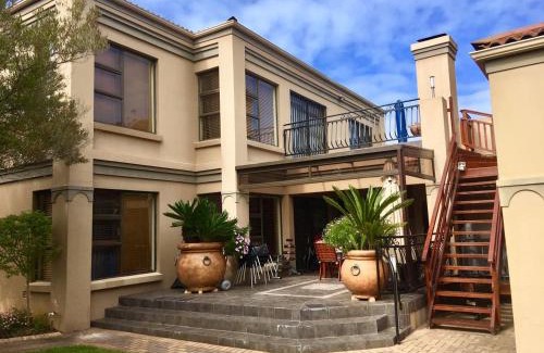 Sedgefield Apartment | House Hibiscus