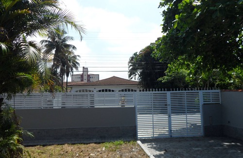Jardim Vicente de Carvalho House | House in the center of Bertioga 300 meters from the beach - Marcondes 05.