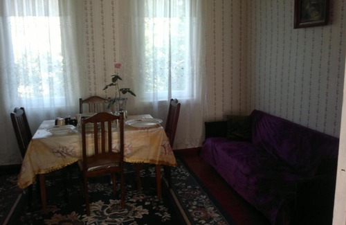 Mtsvane Kontskhi House | House Ilia