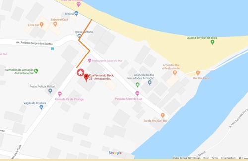Armacao Apartment | House in Armação beach 30m from the beach with a beautiful view.