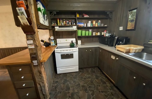 Bessemer House | House in Bessemer - 3 BR/1.5 Bathrooms