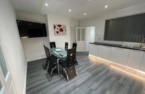 Bournemouth House | House in Bournemouth and Poole