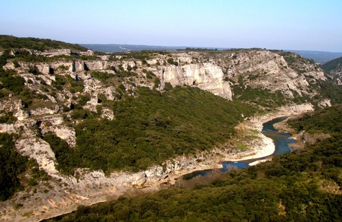 Cabrieres House | House in Cabrieres, pool, Pont du Gard Aqueduct Bridge and Gardon Gorges