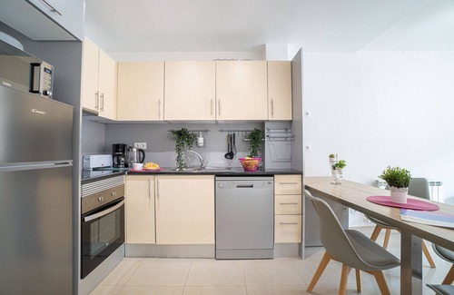 Castello d'Empuries Boat Rental | House in Empuriabrava near Aiguamolls Reserve