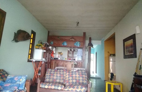 Mangaratiba House | House in front of the sea with a beautiful sunrise, deck for good fishing With WI-