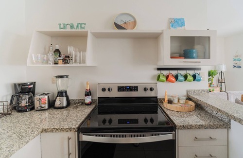 Zaragoza House | House in la libertad, a few minutes from surf city and shopping malls
