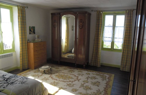 Thaire House | House in quiet village near La Rochelle, 10 minutes from Châtelaillon-Plage.