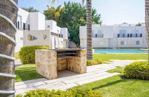 Yautepec Apartment | House in Safe Condo BBQ and Pools