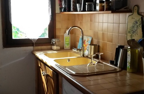 Biot House | House in the countryside, quiet, near the village of Biot.