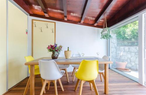 Sarsoni House | House Josip House