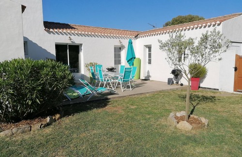 Ile d'Yeu House | House Ker Pierre-Levée 4 bedrooms close to sea and shops