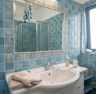 Eleios-Pronnoi House | House Kochyli