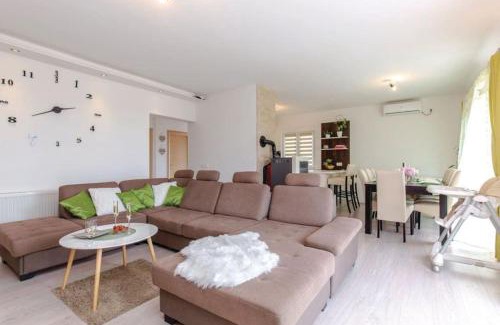 Smrika Apartment | House Lavander
