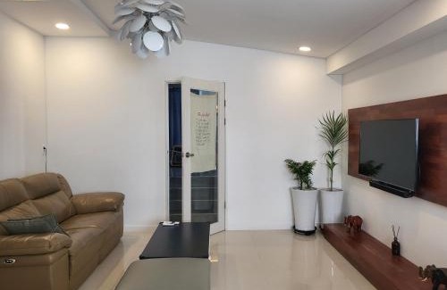 Hallim House | House MOZAC